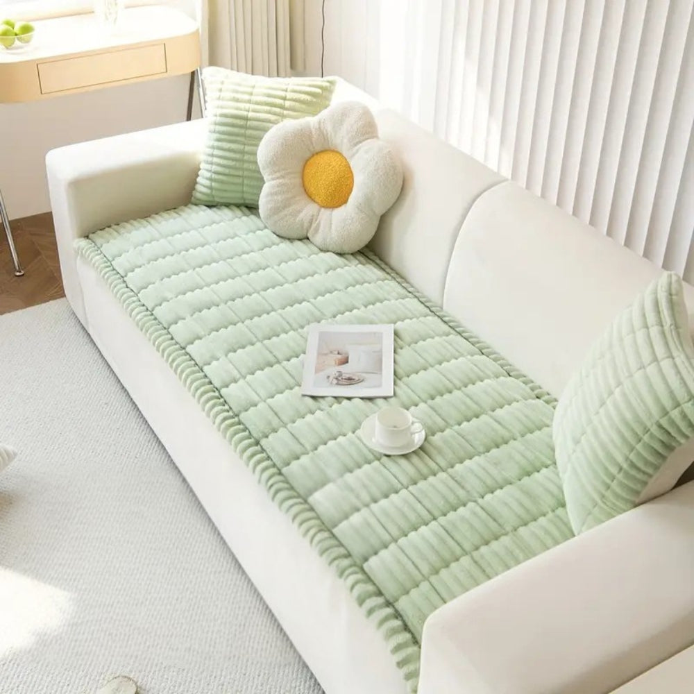 https://cdn.shopify.com/s/files/1/0637/4480/2863/files/PlushHandPleatedEdgesSofaCover_6.jpg?v=1753176953