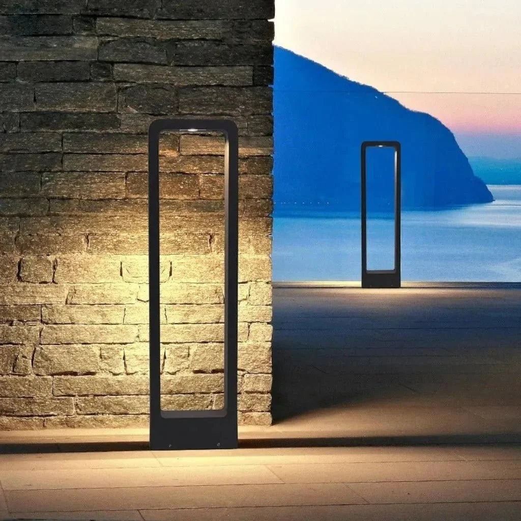https://cdn.shopify.com/s/files/1/0655/0464/1076/files/aquaglow-waterproof-outdoor-garden-ground-light_10.webp?v=1773243264
