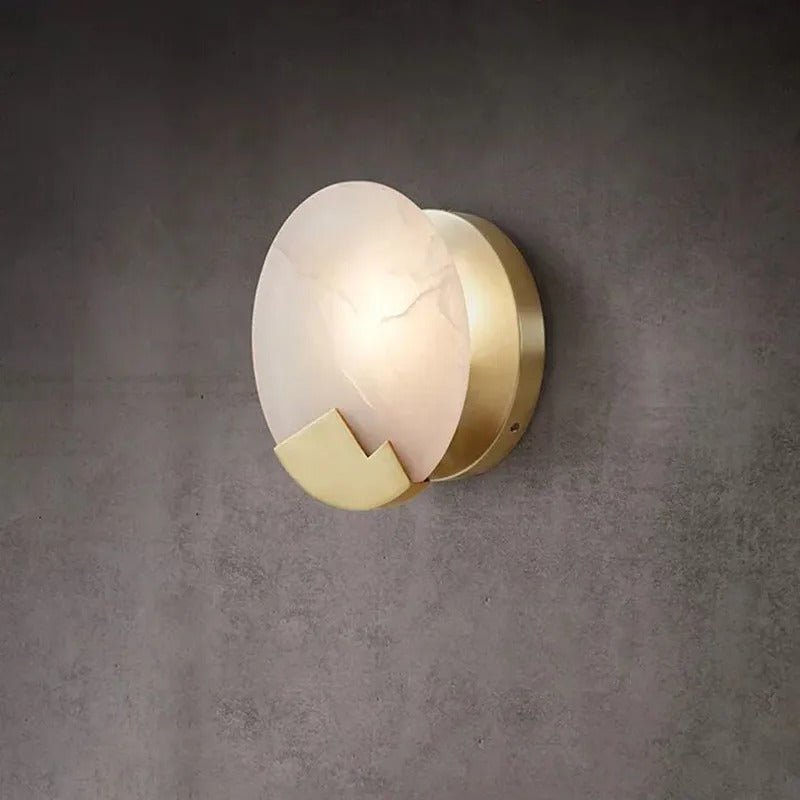 https://cdn.shopify.com/s/files/1/0655/0464/1076/files/copper-moon-alabaster-wall-sconce-688208.jpg?v=1750729942