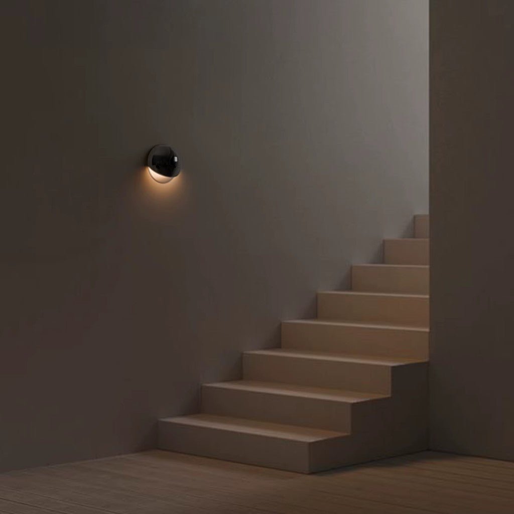 https://cdn.shopify.com/s/files/1/0655/0464/1076/files/eclipse-waterproof-modern-outdoor-wall-lamp-3142162.jpg?v=1774455668