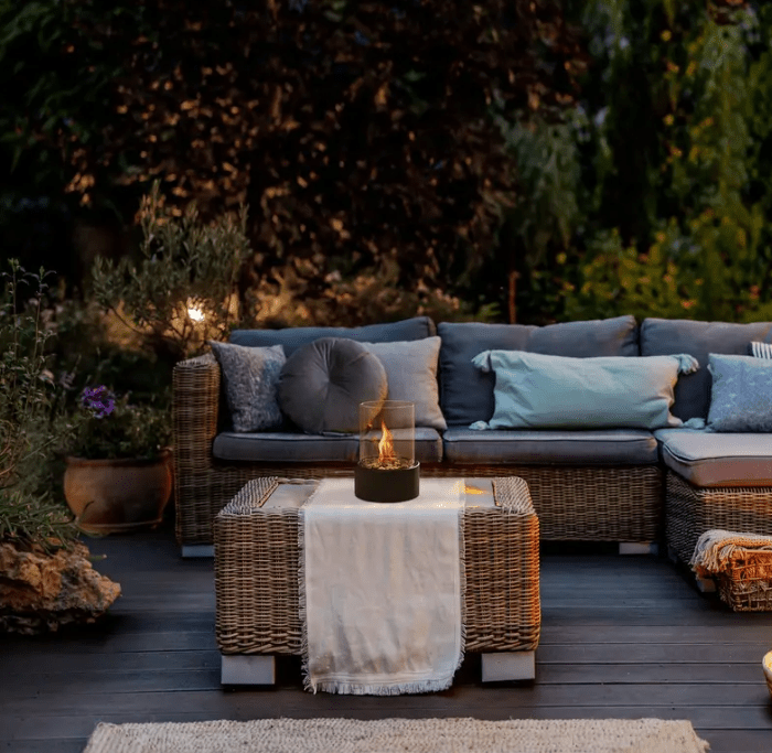 https://cdn.shopify.com/s/files/1/0655/0464/1076/files/fire-pit-tabletop-cozy-portable-cylinder-flame-119923.png?v=1750729942