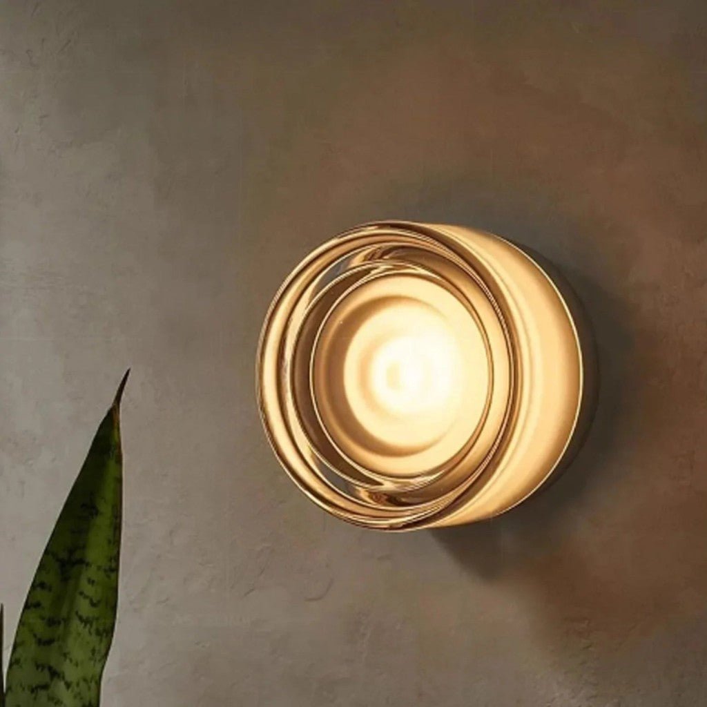https://cdn.shopify.com/s/files/1/0655/0464/1076/files/frosted-glass-wall-sconce_12.jpg?v=1773242954