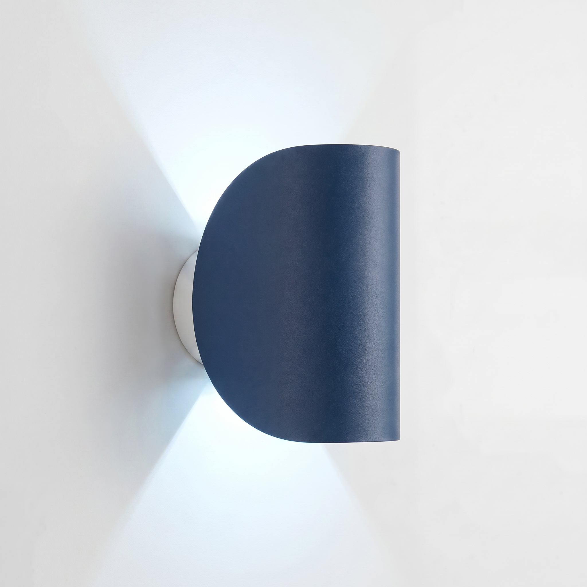 Doppia Luce - Blu Navy - Cool White 5000K Hero
