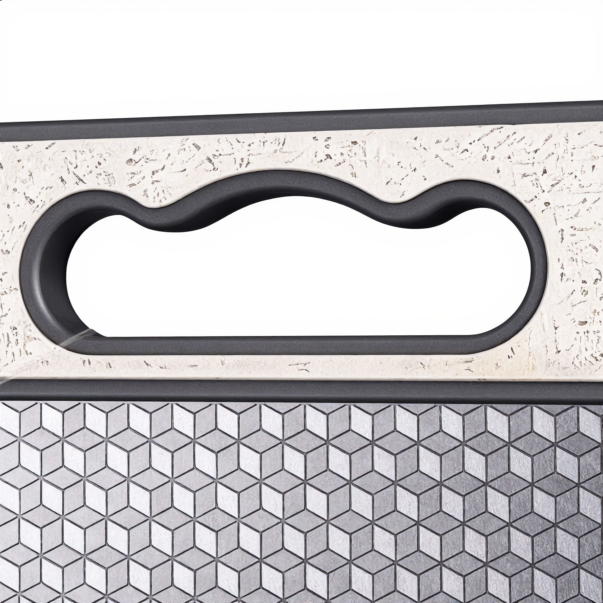 Close-up of the grey silicone non-slip edge and cloud-shaped handle