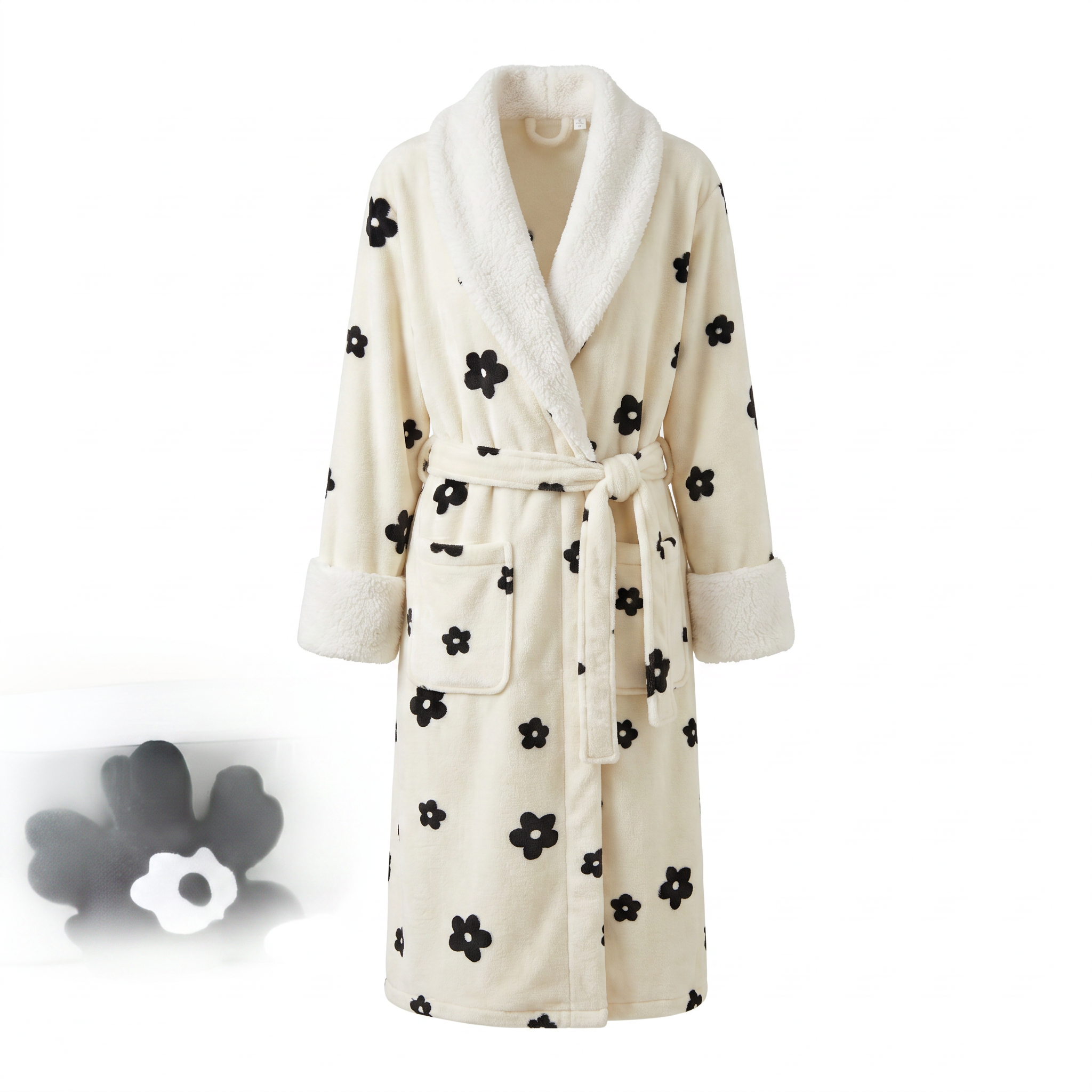 Soffice sherpa plush robe Black Flowers hero