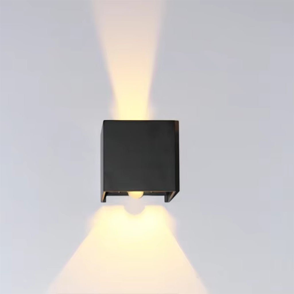https://cdn.shopify.com/s/files/1/0655/0464/1076/files/led-outdoor-wall-light-motion-sensor-ip65-up-down-sconce-1437756.jpg?v=1779807073