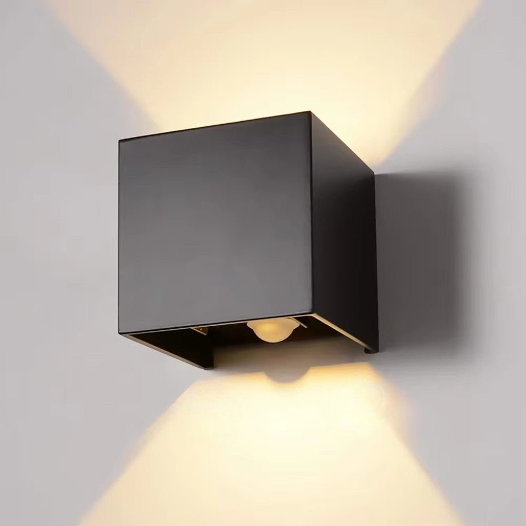 https://cdn.shopify.com/s/files/1/0655/0464/1076/files/led-outdoor-wall-light-motion-sensor-ip65-up-down-sconce-6026116.jpg?v=1779807073