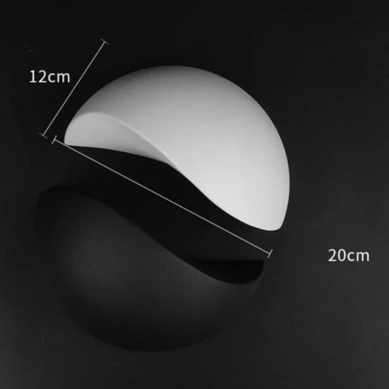 https://cdn.shopify.com/s/files/1/0655/0464/1076/files/minimalist-half-round-led-wall-light-892104.jpg?v=1750730130