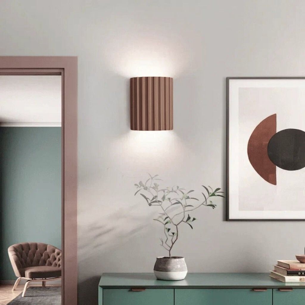 https://cdn.shopify.com/s/files/1/0655/0464/1076/files/nordic-minimalist-led-wall-lamp-macaron-resin-002_1.jpg?v=1773243367