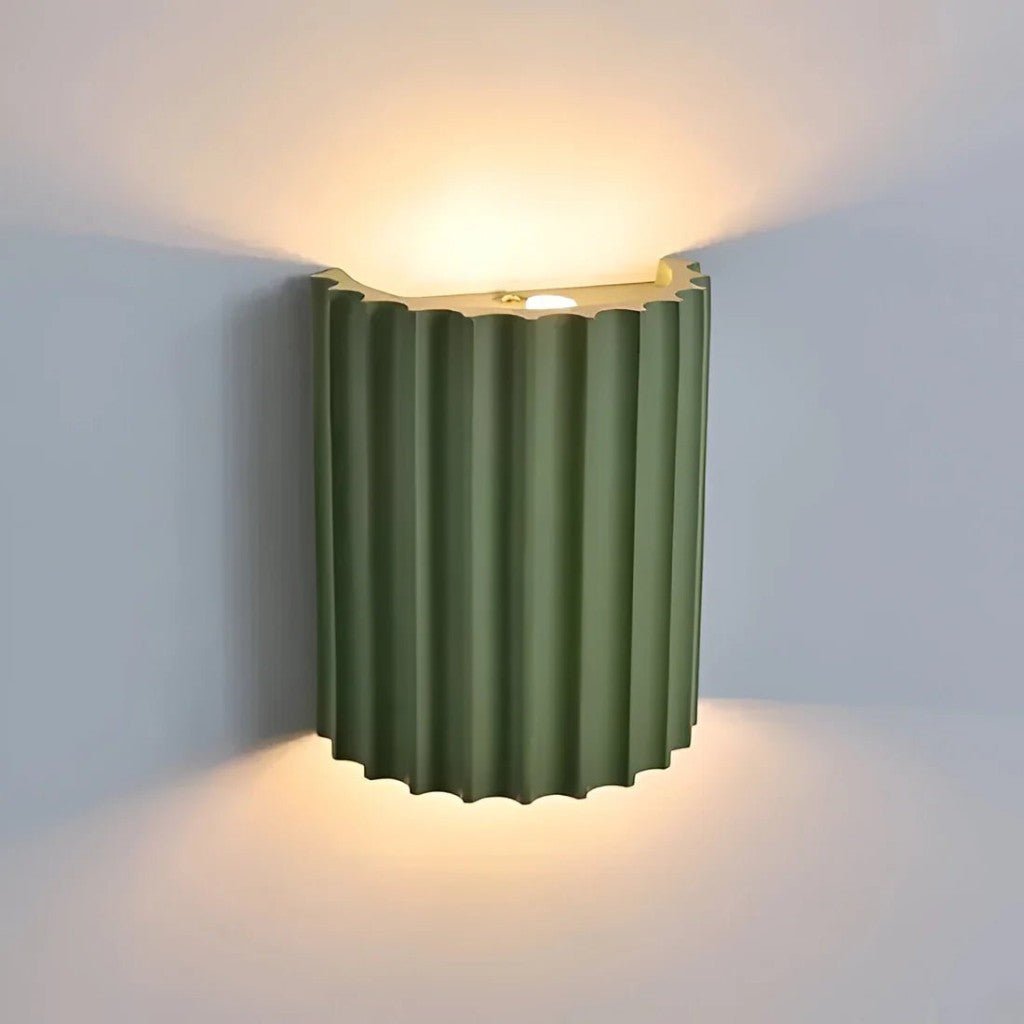 https://cdn.shopify.com/s/files/1/0655/0464/1076/files/nordic-minimalist-led-wall-lamp-macaron-resin_10.jpg?v=1773243367