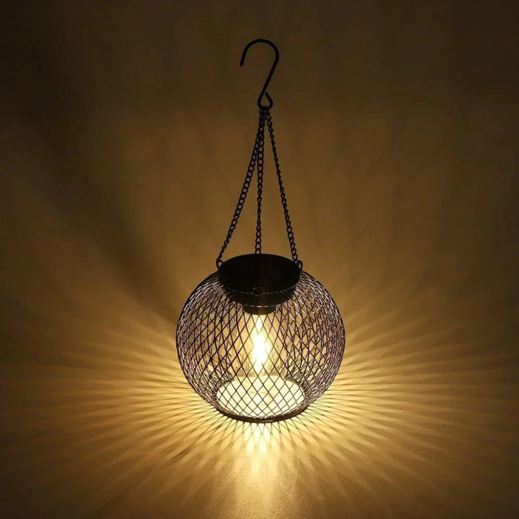 https://cdn.shopify.com/s/files/1/0655/0464/1076/files/solar-hanging-lantern-outdoor-ip65-waterproof-auto-sensor_8.jpg?v=1778265543