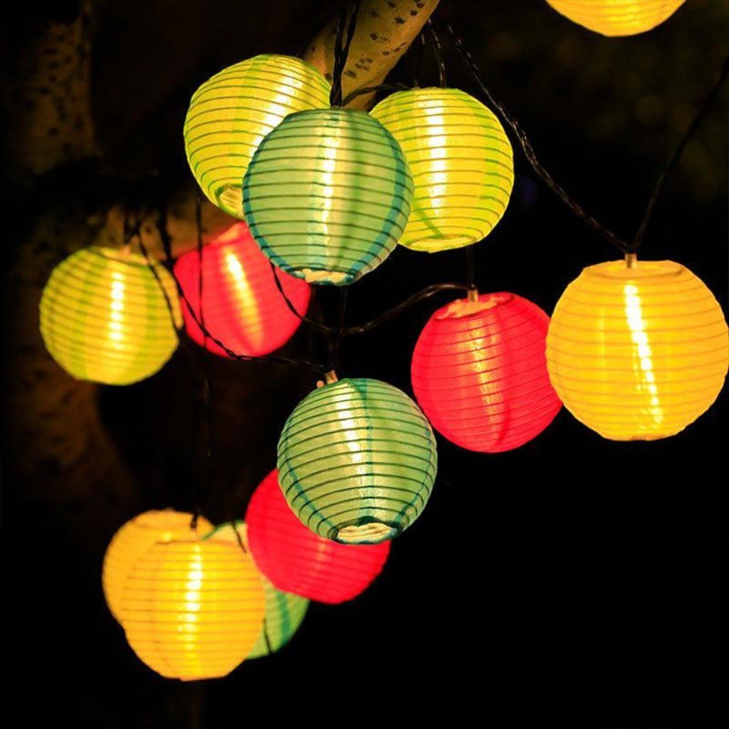 https://cdn.shopify.com/s/files/1/0655/0464/1076/files/solar-lantern-string-lights-ip65-waterproof-outdoor-garden-patio-decor-8417974.jpg?v=1779807024