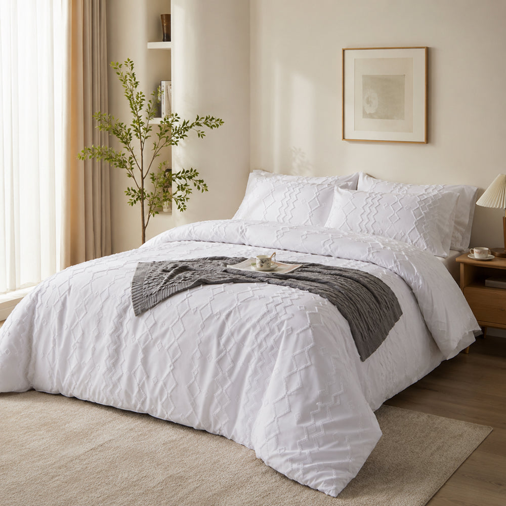 Velaro Noir Bedding Set