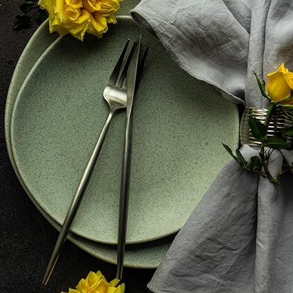 https://cdn.shopify.com/s/files/1/0655/0464/1076/files/30-piece-minimalist-cutlery-set-elegant-stainless-steel-flatware-301701.jpg?v=1750730650