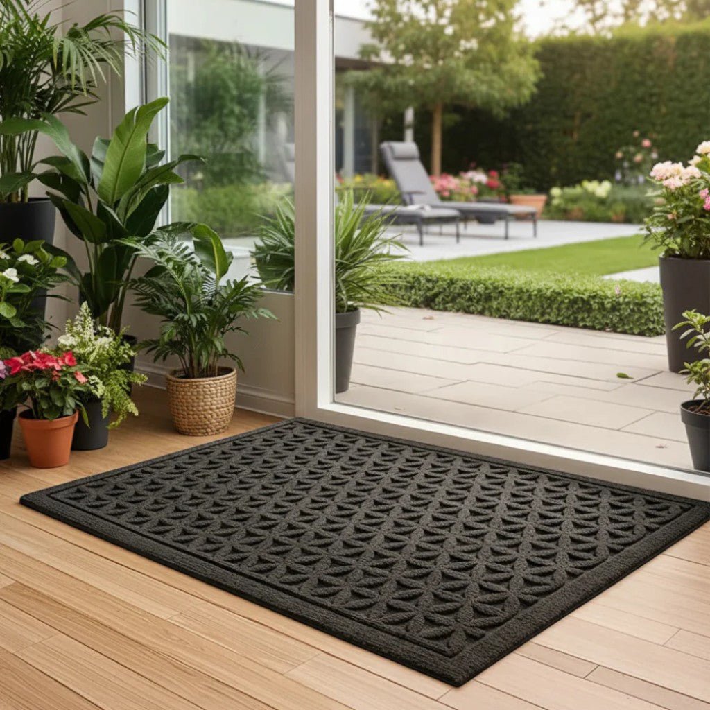https://cdn.shopify.com/s/files/1/0655/0464/1076/files/3d-grooved-geometric-doormat-anti-slip-scraper-entrance-mat-6930038.jpg?v=1779807019