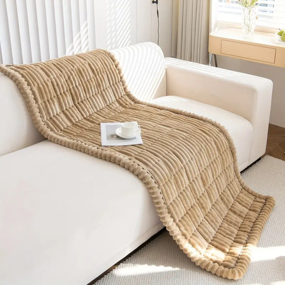 https://cdn.shopify.com/s/files/1/0637/4480/2863/files/PlushHandPleatedEdgesSofaCover_11.jpg?v=1753176953