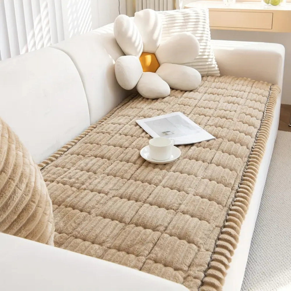 https://cdn.shopify.com/s/files/1/0637/4480/2863/files/PlushHandPleatedEdgesSofaCover_12.jpg?v=1753176953