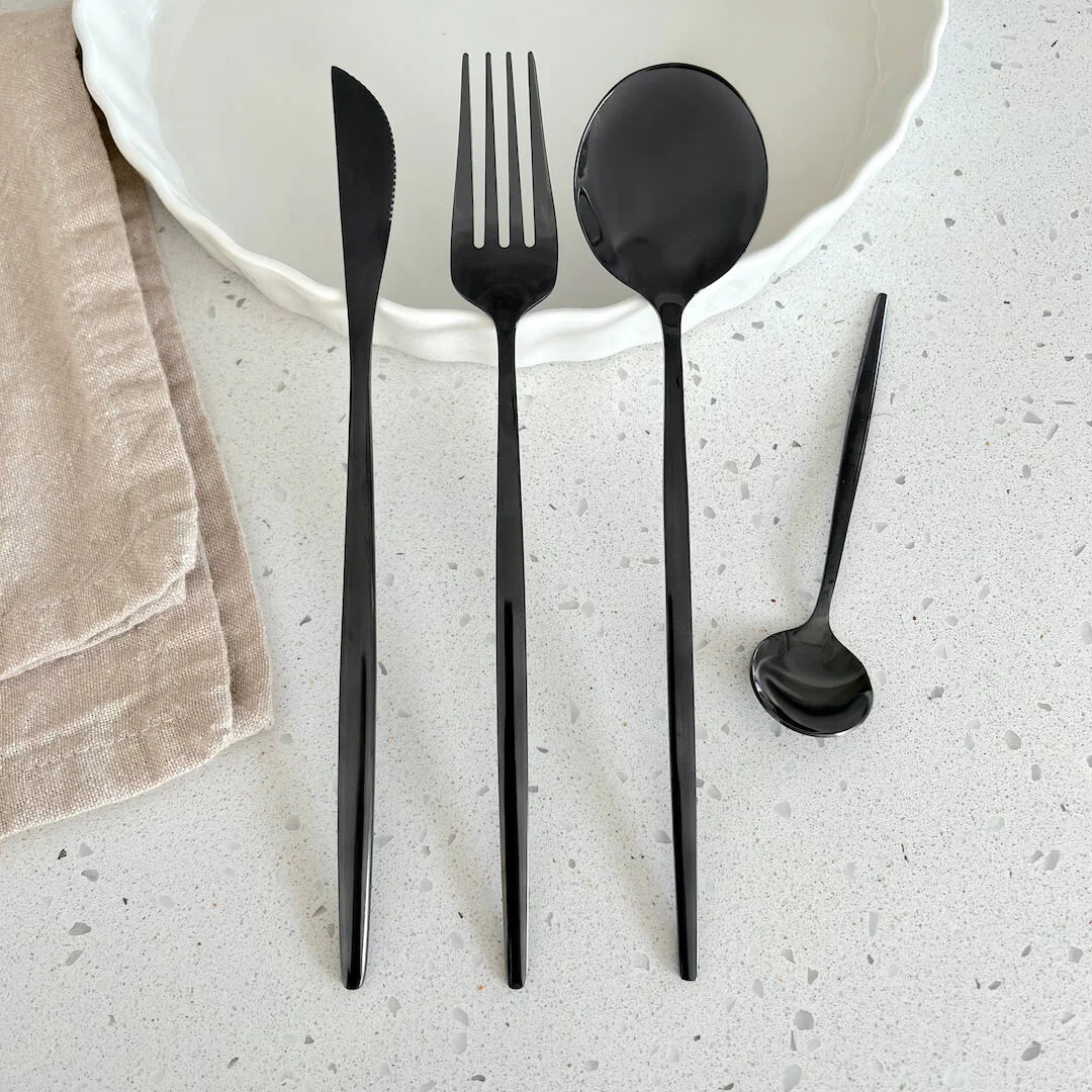 https://cdn.shopify.com/s/files/1/0655/0464/1076/files/black-modern-flatware-24pc-set-308923.webp?v=1750730514