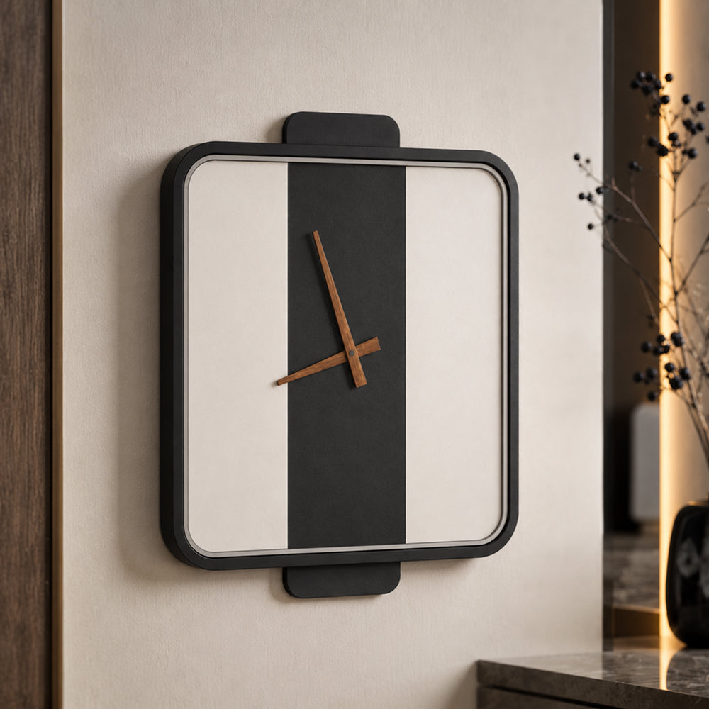 Avelor Axis Wall Clock Light