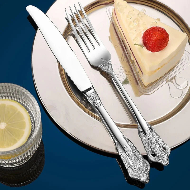 https://cdn.shopify.com/s/files/1/0655/0464/1076/files/british-inspired-cutlery-set-timeless-elegance-for-daily-dining-392829.webp?v=1750730528