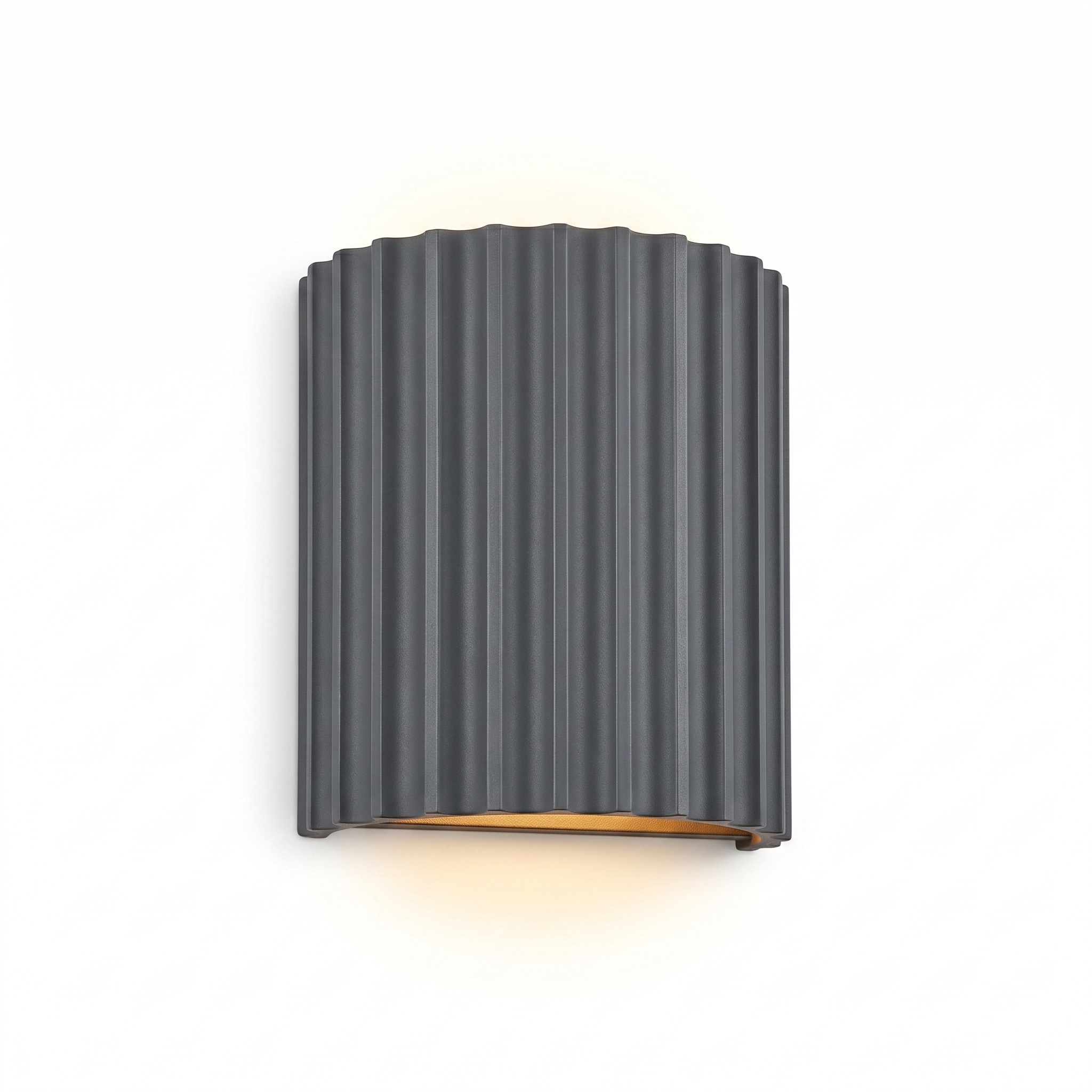 Conchiglia pleated resin wall lamp in charcoal grey, studio hero