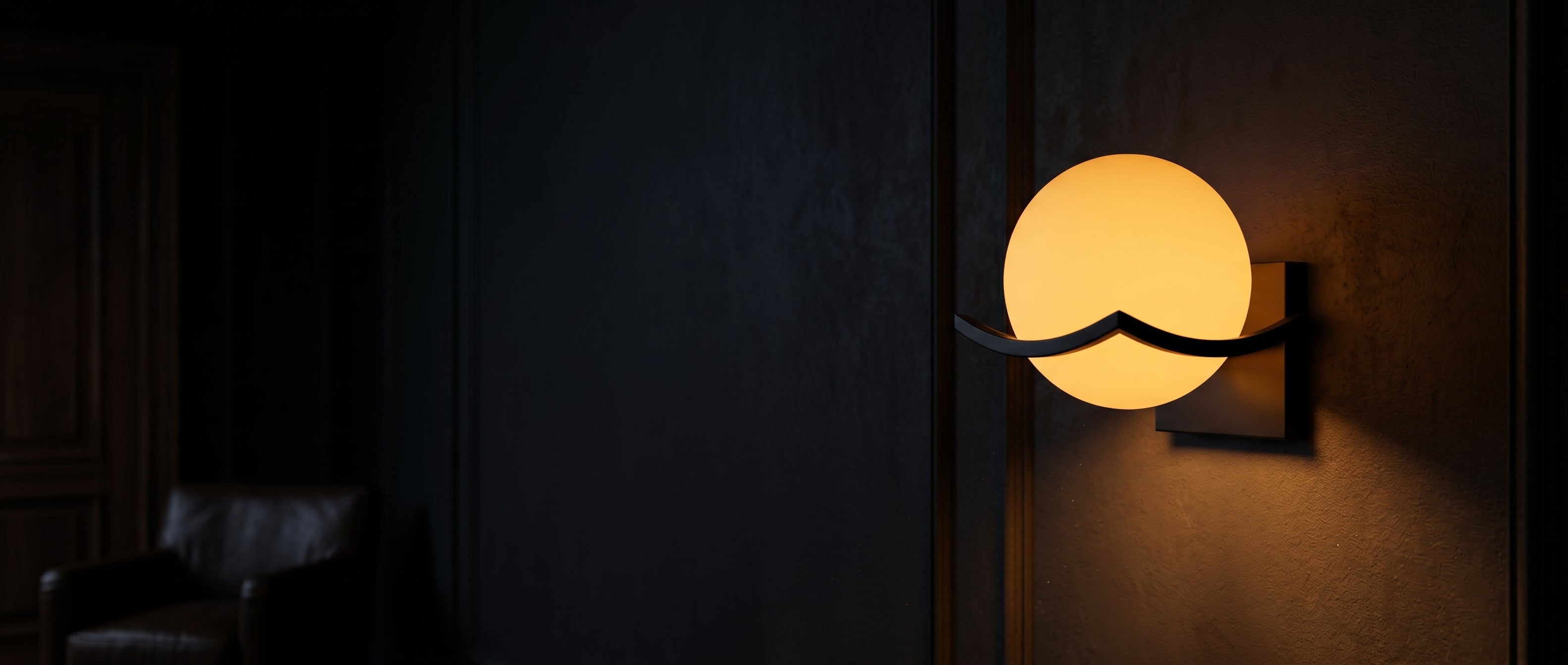 Sirio glass globe sconce — ambiance banner