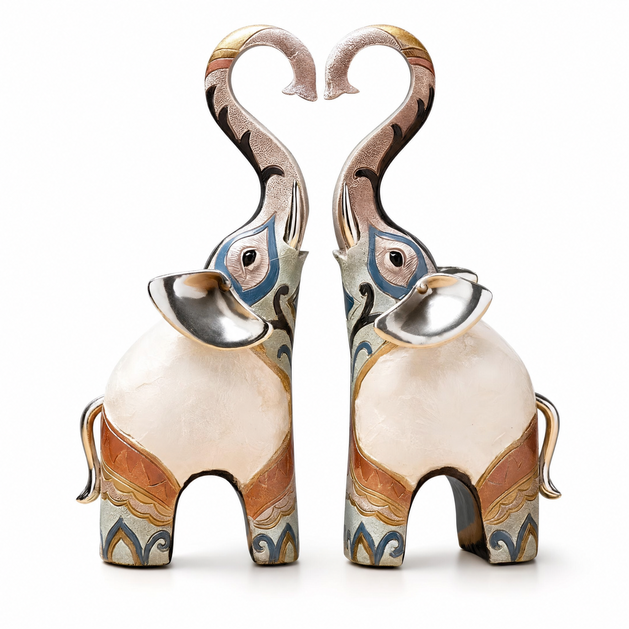 Grazia Eternal Love elephant figurine set, trunks forming a heart, white background