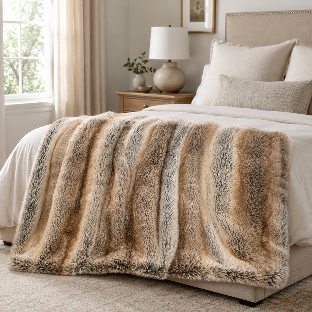 Velaro Faux Fur Throw