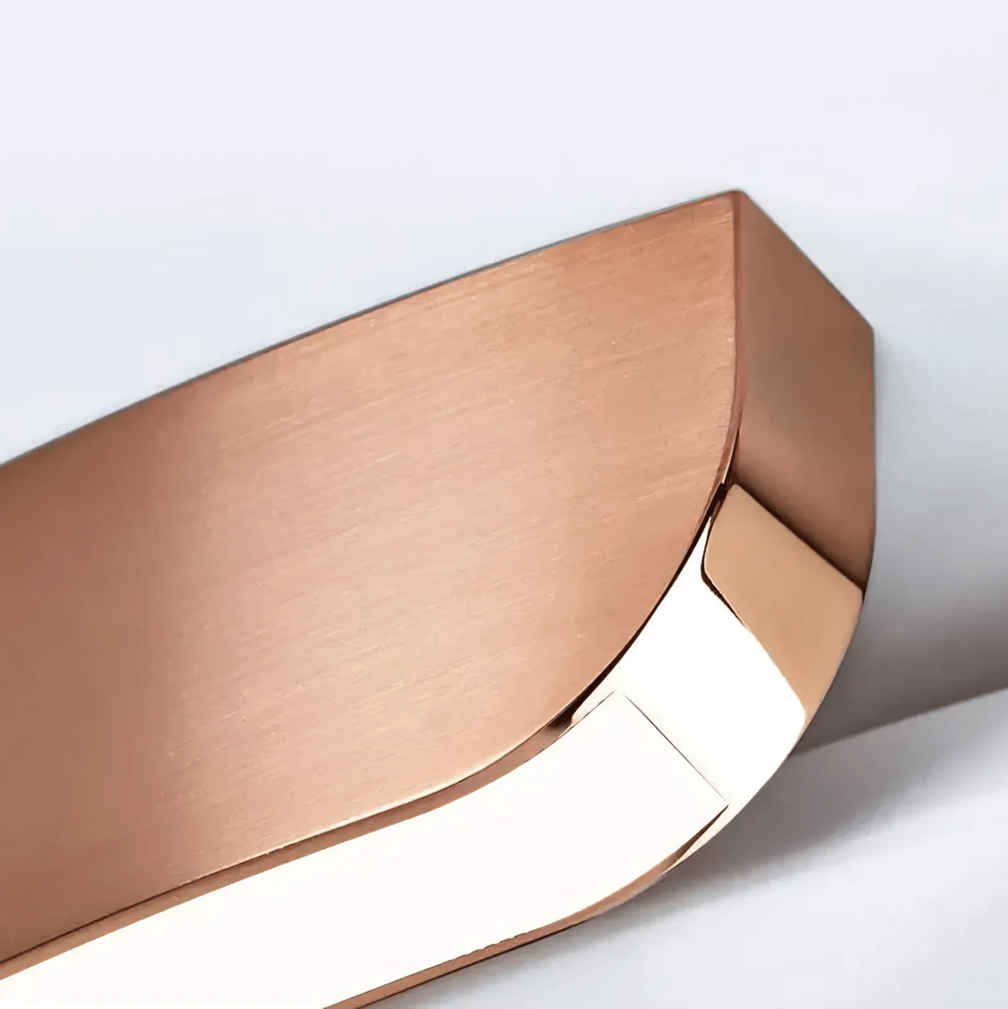 Detail of the Orbita LED Ring Chandelier finish