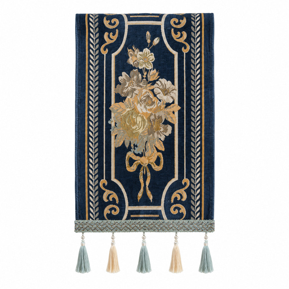Velaro Tassel Runner