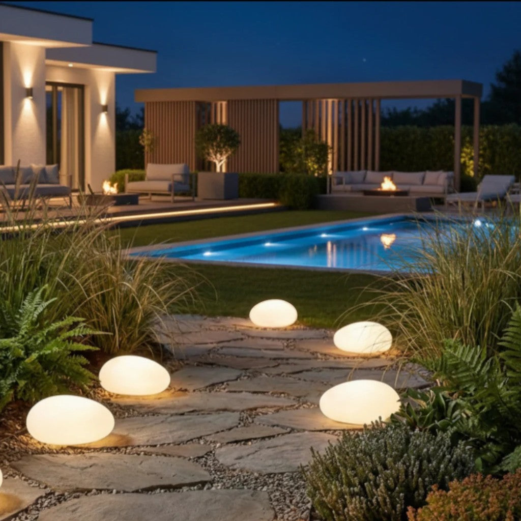 https://cdn.shopify.com/s/files/1/0655/0464/1076/files/solar-garden-pebble-outdoor-light-ip65-waterproof-auto-dusk-to-dawn_1.jpg?v=1778281559