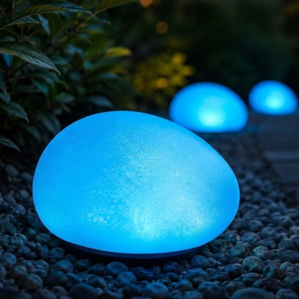 https://cdn.shopify.com/s/files/1/0655/0464/1076/files/solar-garden-pebble-outdoor-light-ip65-waterproof-auto-dusk-to-dawn_17.jpg?v=1778281559