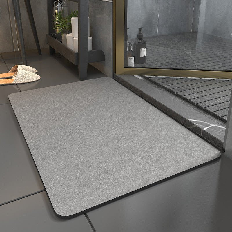 https://cdn.shopify.com/s/files/1/0655/0464/1076/files/sustainable-micro-suede-bath-mat-385347.jpg?v=1750730464